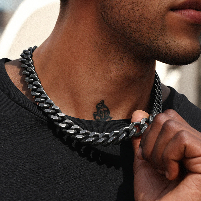 Curb Chain  [Hook Buckle Clasp in Black]