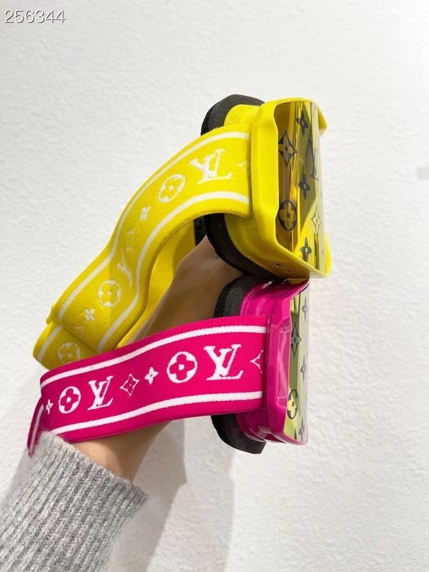 LV - SKI GOGGLES