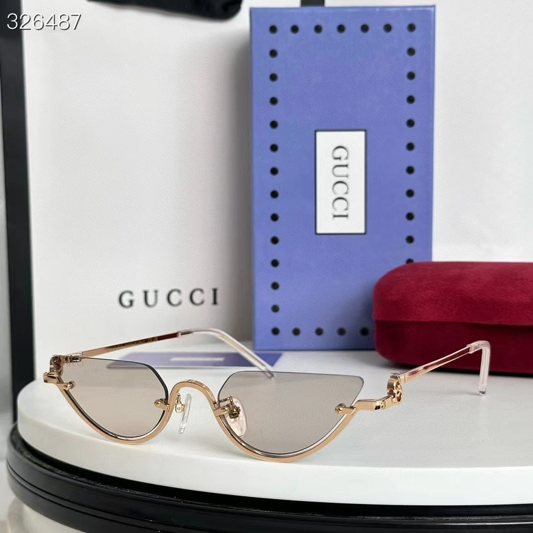 GUCC*I - GG 1603 - 54 21 140